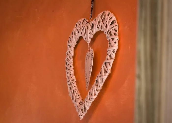 Cebron Family Estate بيت ضيافة 4*